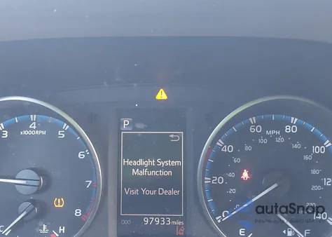 2017 Toyota Rav4 Le z USA, uszkodzony, nr VIN 2T3BFREV5HW605784